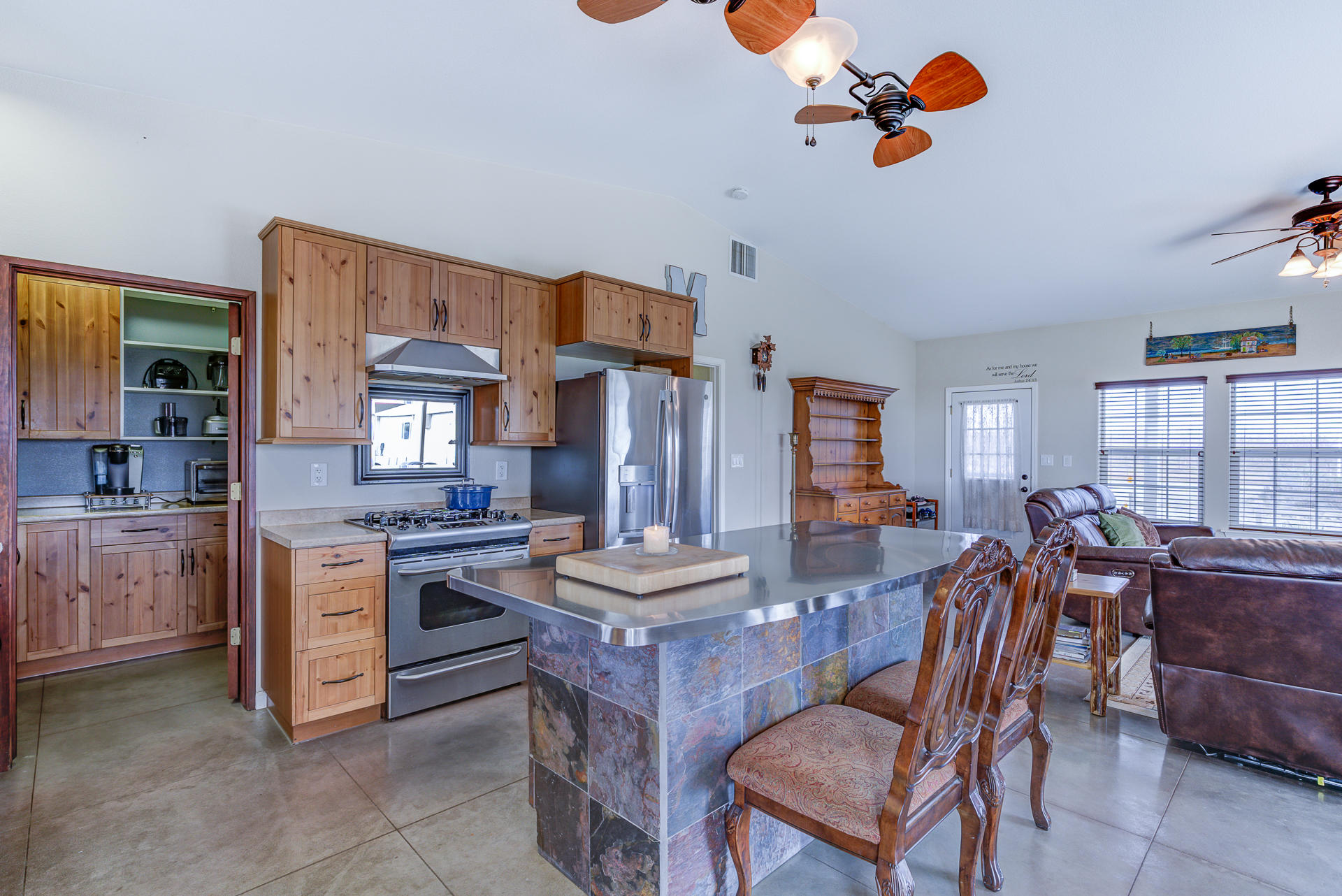 6845 Rawson Road Corning, CA 96021 - Photo 11 of 54 Kitchen