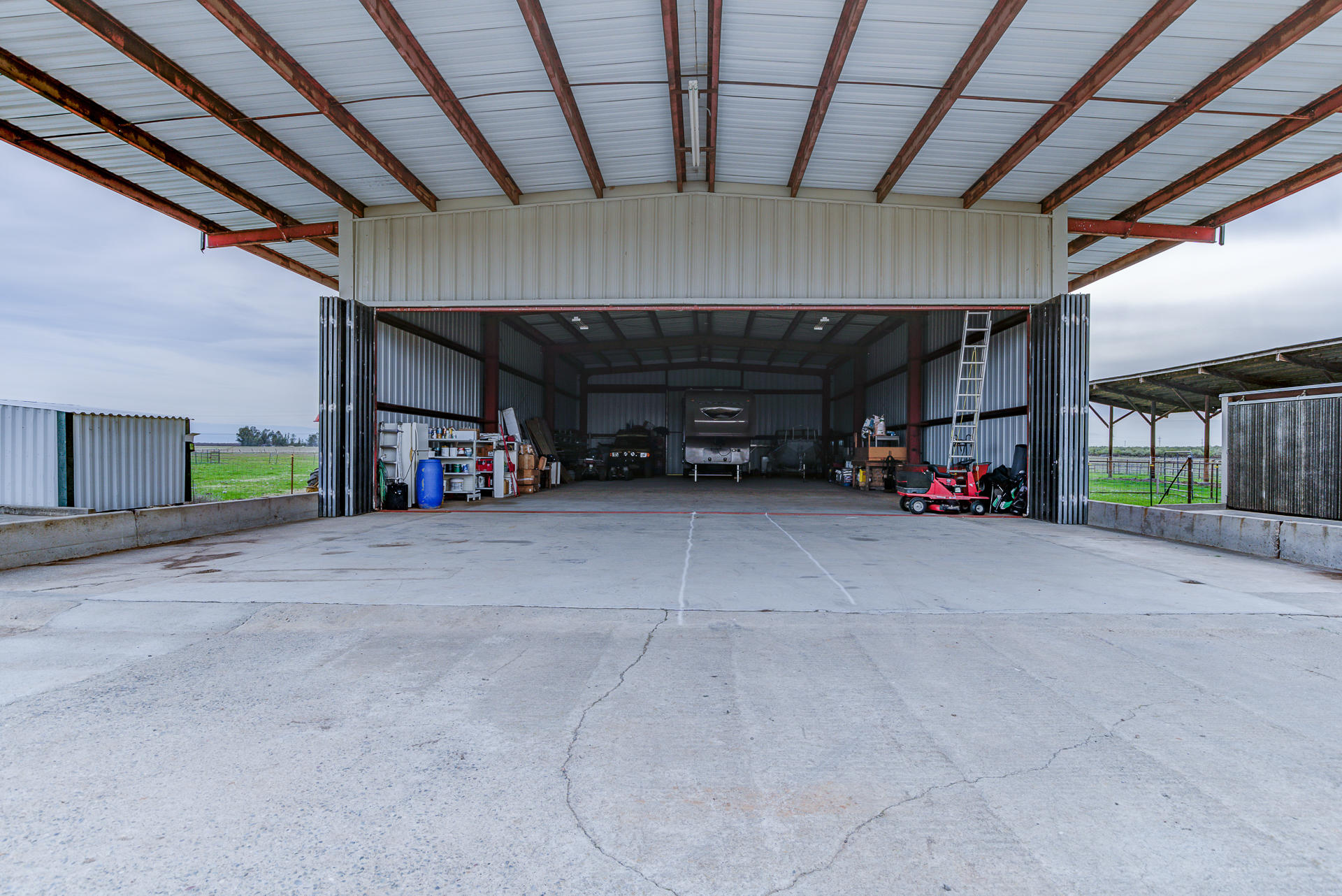 6845 Rawson Road Corning, CA 96021 - Photo 44 of 54 Hangar