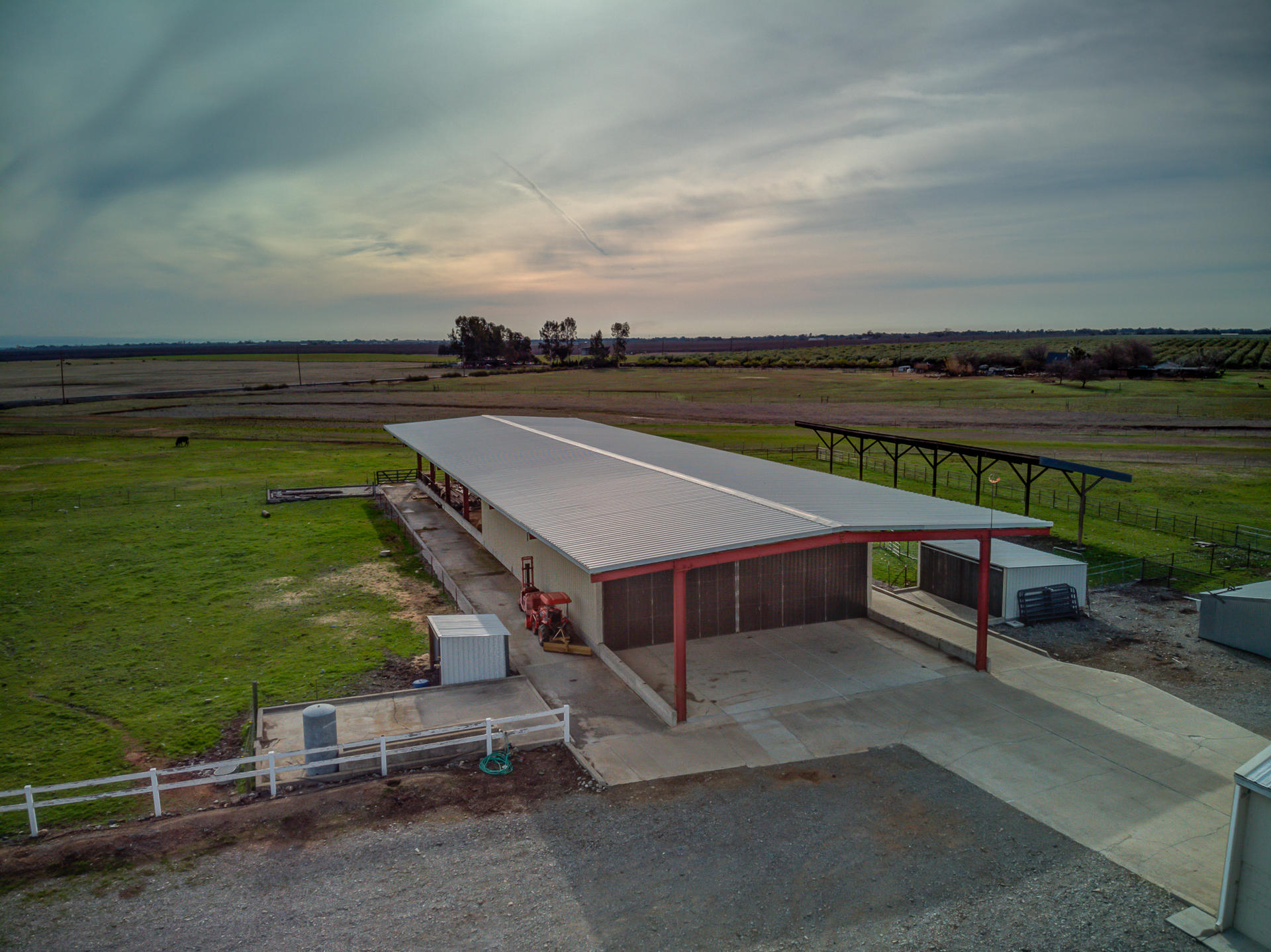 6845 Rawson Road Corning, CA 96021 - Photo 45 of 54 Hangar