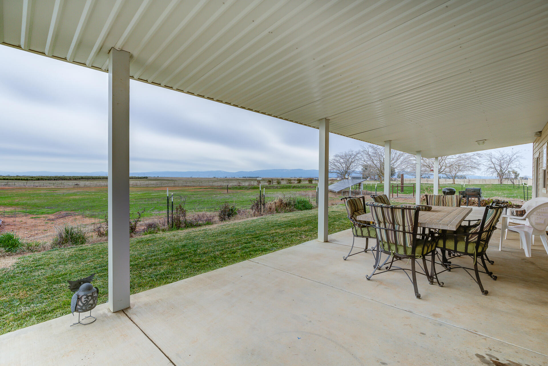 6845 Rawson Road Corning, CA 96021 - Photo 5 of 54 Covered back patio