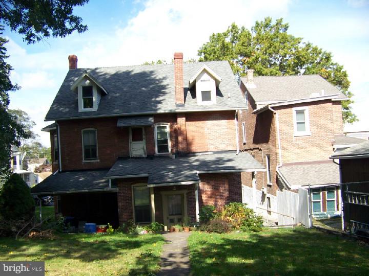 242 New Street Spring City, PA 19475 - Photo 2 of 4