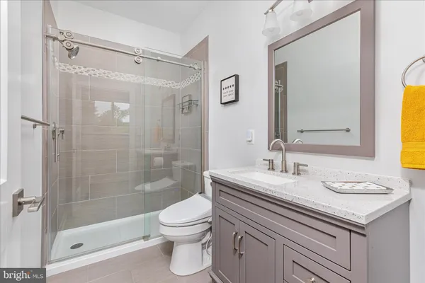 $899,900 | 230 Conifer Lane, Winchester, VA 22602