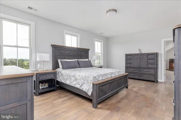 $899,900 | 230 Conifer Lane, Winchester, VA 22602