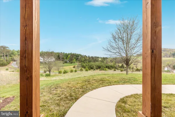 $899,900 | 230 Conifer Lane, Winchester, VA 22602