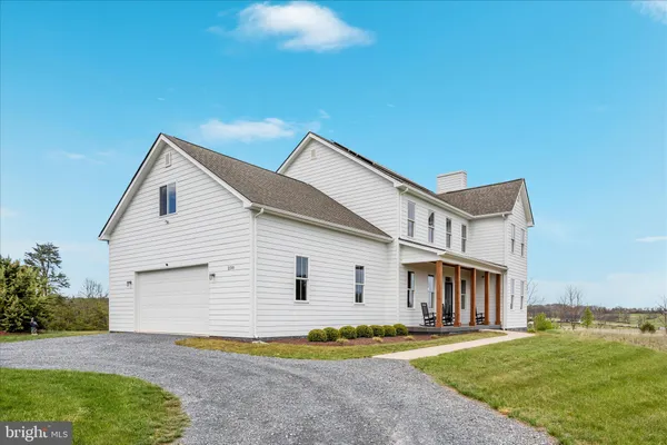$899,900 | 230 Conifer Lane, Winchester, VA 22602