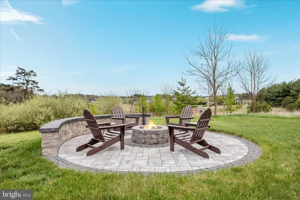 $899,900 | 230 Conifer Lane, Winchester, VA 22602
