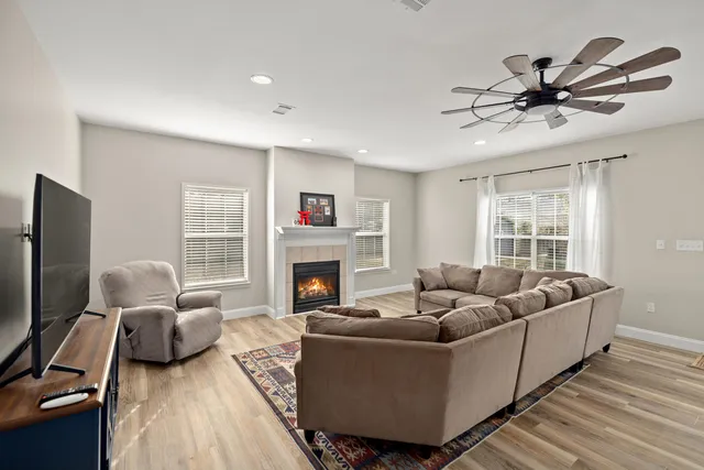 $465,000 | 1724 Pine Avenue, Niceville, FL 32578