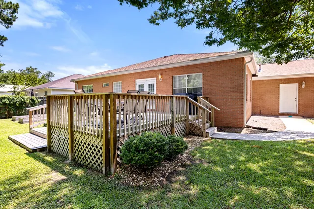 $465,000 | 1724 Pine Avenue, Niceville, FL 32578