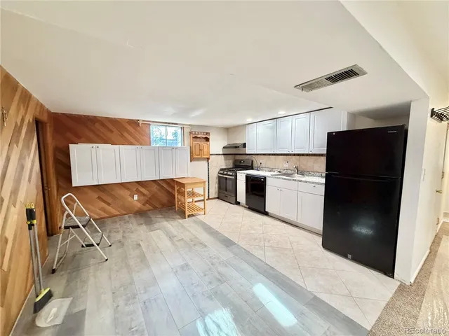 $1,700 | 4260 East Fremont Avenue, Centennial, CO 80122