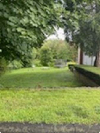 117 Edgemere Road Lynn, MA 01904 - Photo 19 of 20 Gallery Image 19