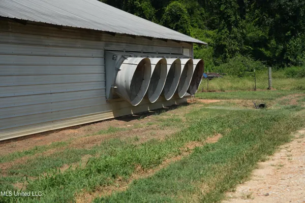 $1,495,000 | 112 Old Highway 13, Lena, MS 39094