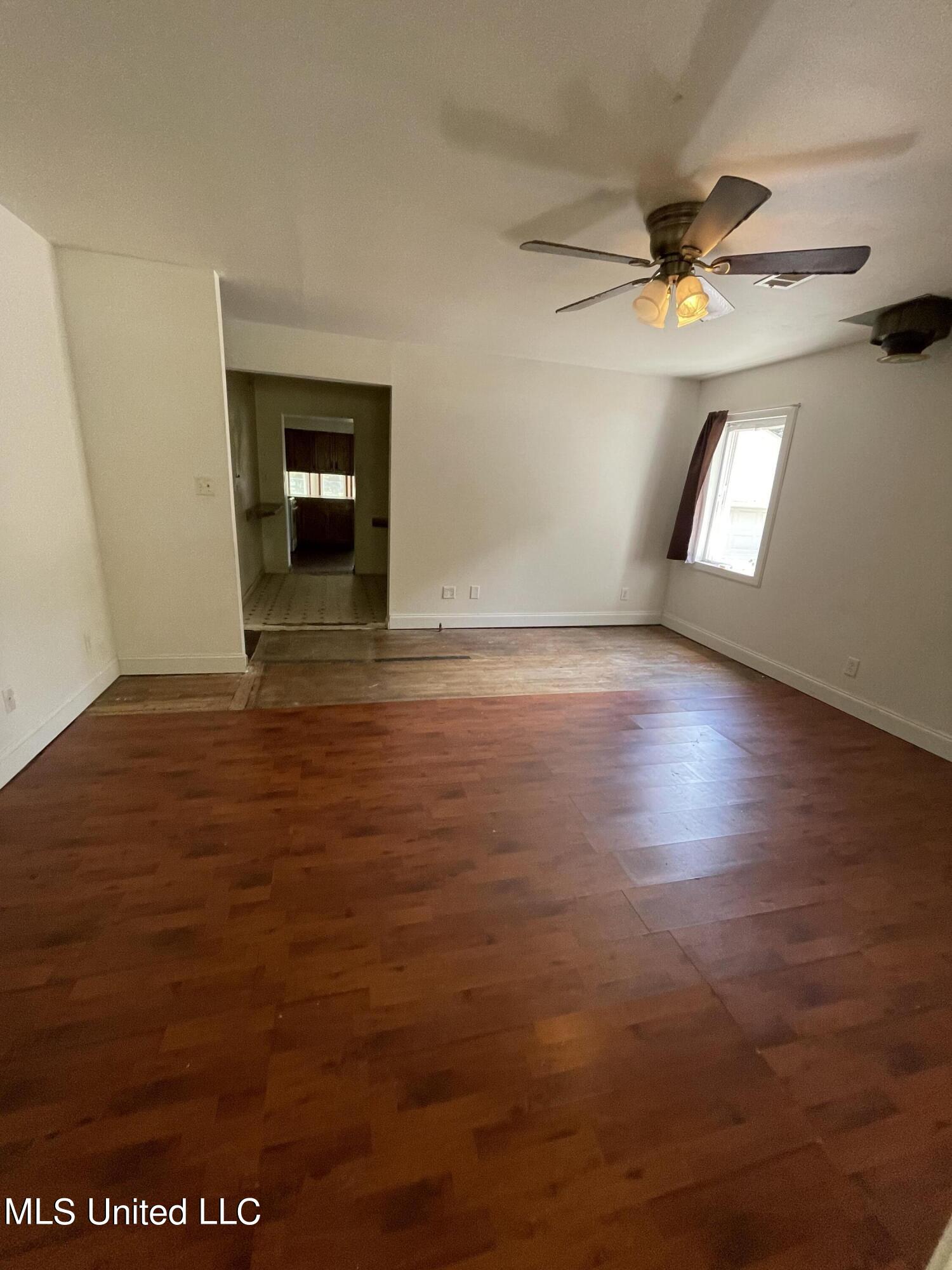 2960 Nolan Road Olive Branch, MS 38654 - Photo 9 of 14 IMG_3531