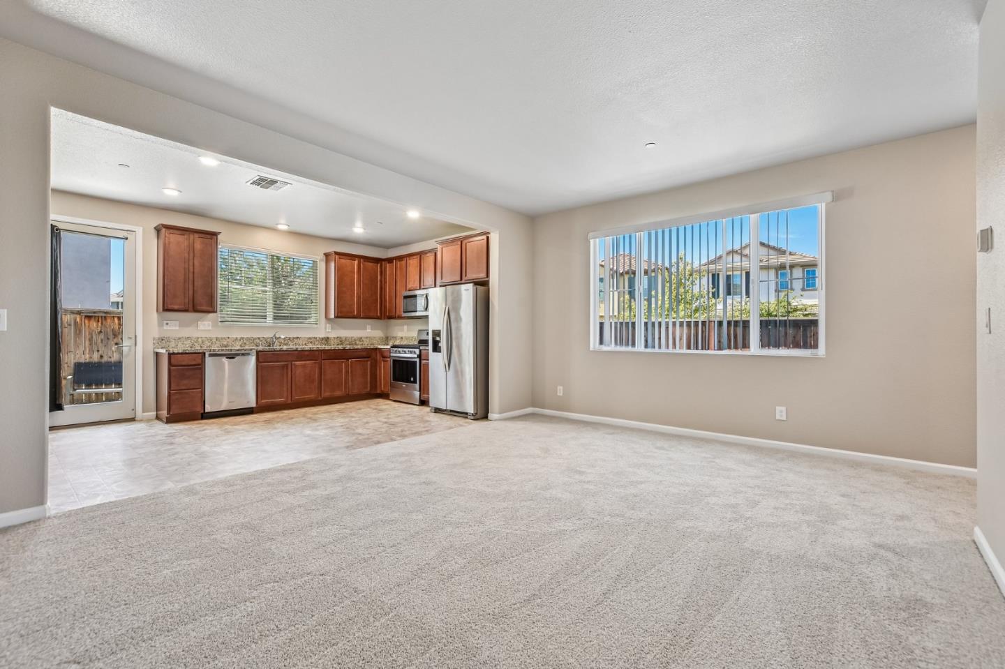 3750 Samuelson Way Sacramento, CA 95834 - Photo 5 of 35