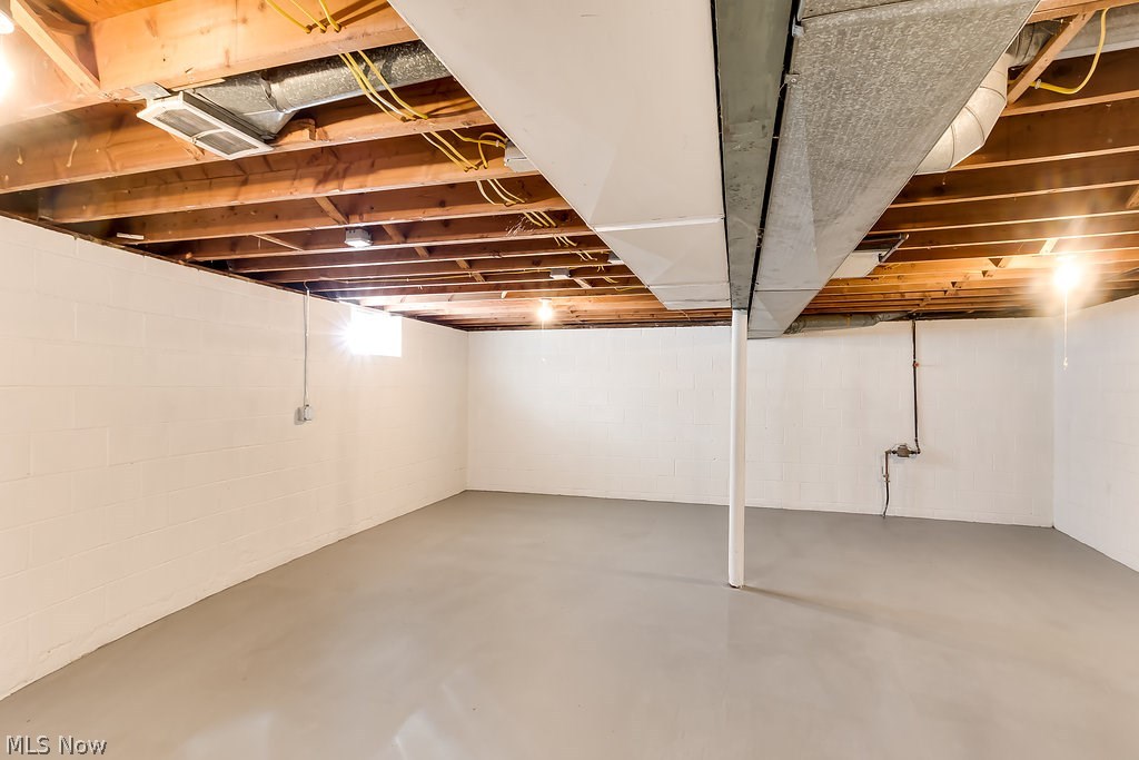 30301 Arnold Road Willowick, OH 44095 - Photo 21 of 25 Gallery Image 21