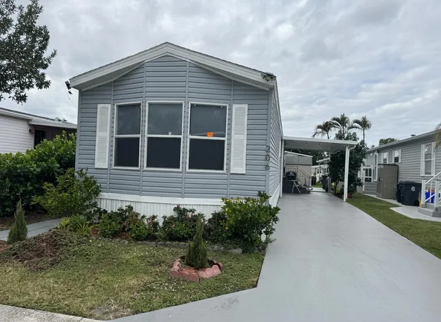 $78,500 | 206 Plantation Boulevard, Lake Worth, FL 33467