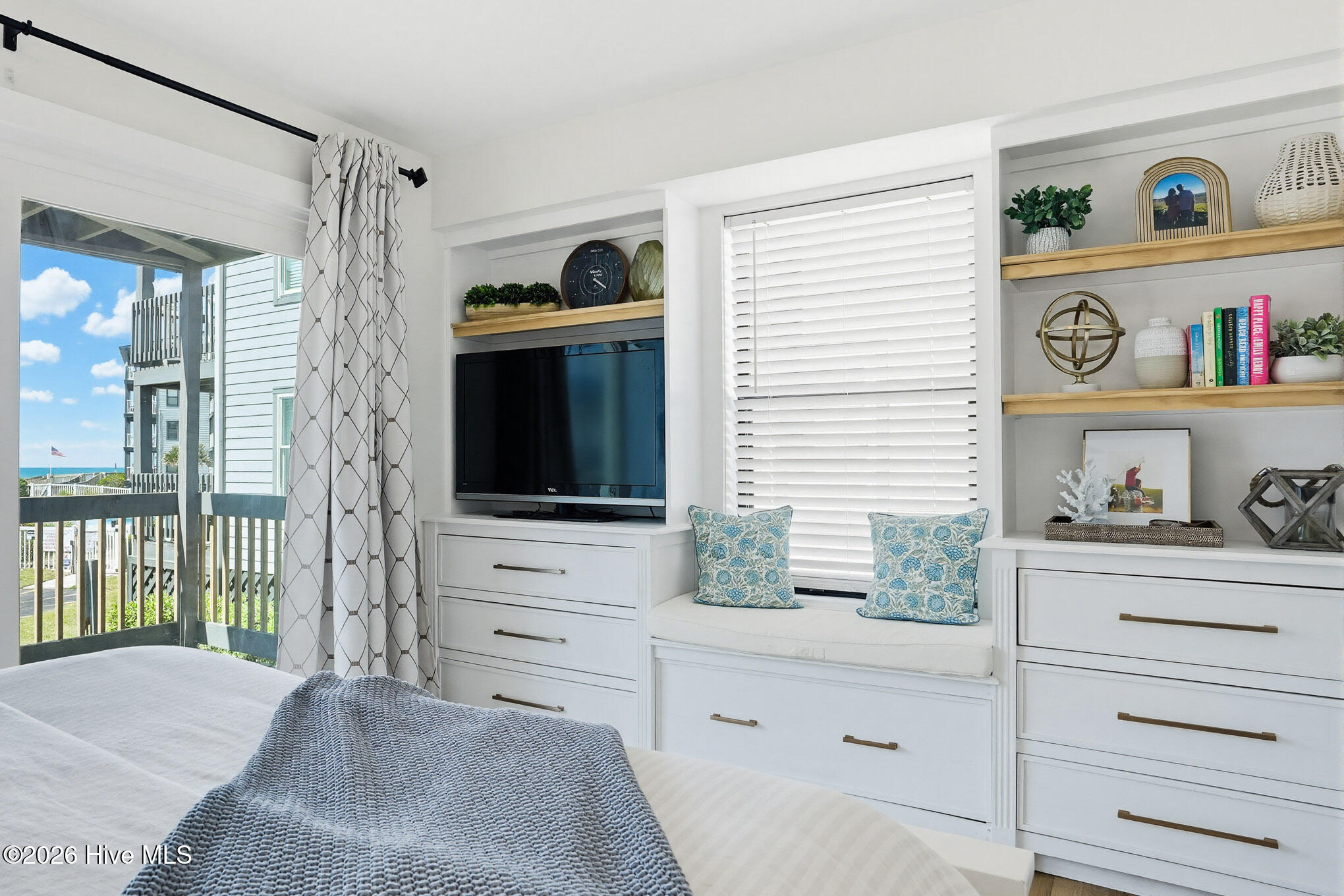 1928 New River Inlet Road, Unit 212 North Topsail Beach, NC 28460 - Photo 28 of 56 212 Shipwatch - Interior - MLS_22