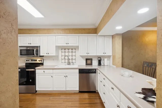 $399,995 | 2133 Lakeshore Drive, Old Hickory, TN 37138