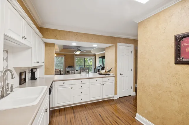 $399,995 | 2133 Lakeshore Drive, Old Hickory, TN 37138