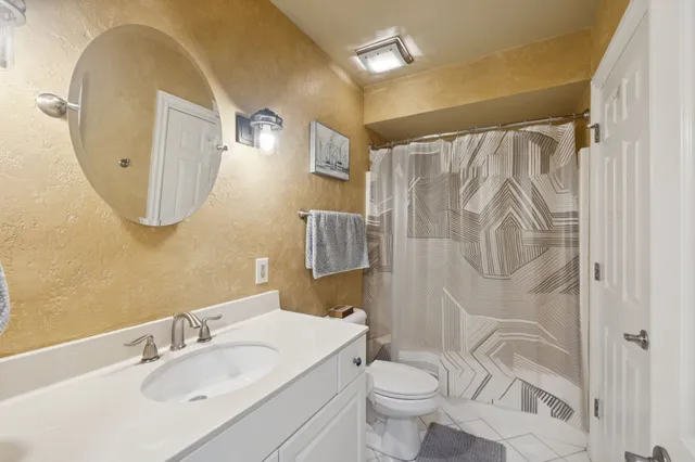 $399,995 | 2133 Lakeshore Drive, Old Hickory, TN 37138