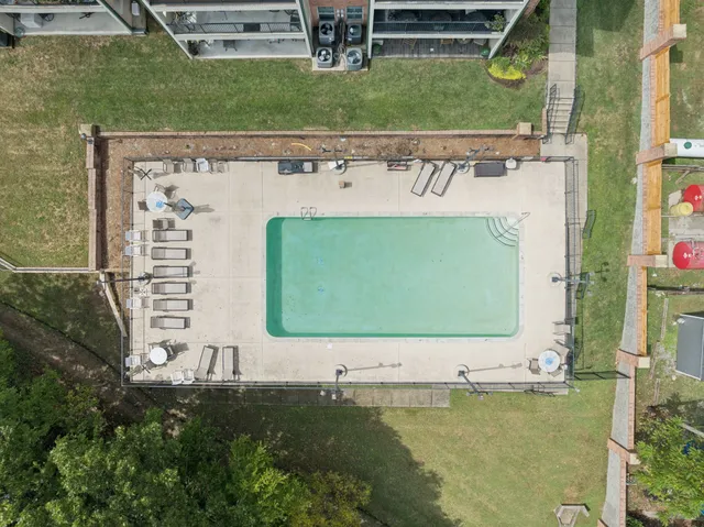 $399,995 | 2133 Lakeshore Drive, Old Hickory, TN 37138