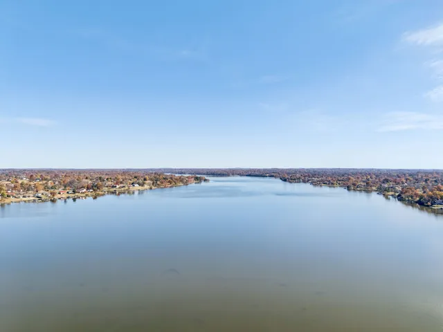 $399,995 | 2133 Lakeshore Drive, Old Hickory, TN 37138