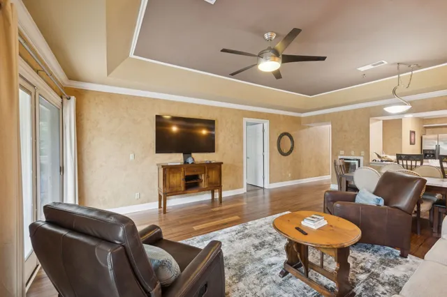 $399,995 | 2133 Lakeshore Drive, Old Hickory, TN 37138