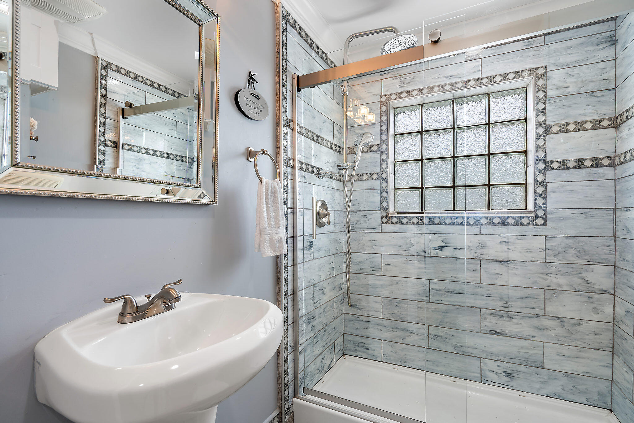 1779 Len Drive North Palm Beach, FL 33408 - Photo 14 of 32 1779 Len Dr 2 bedroom primary bath 2