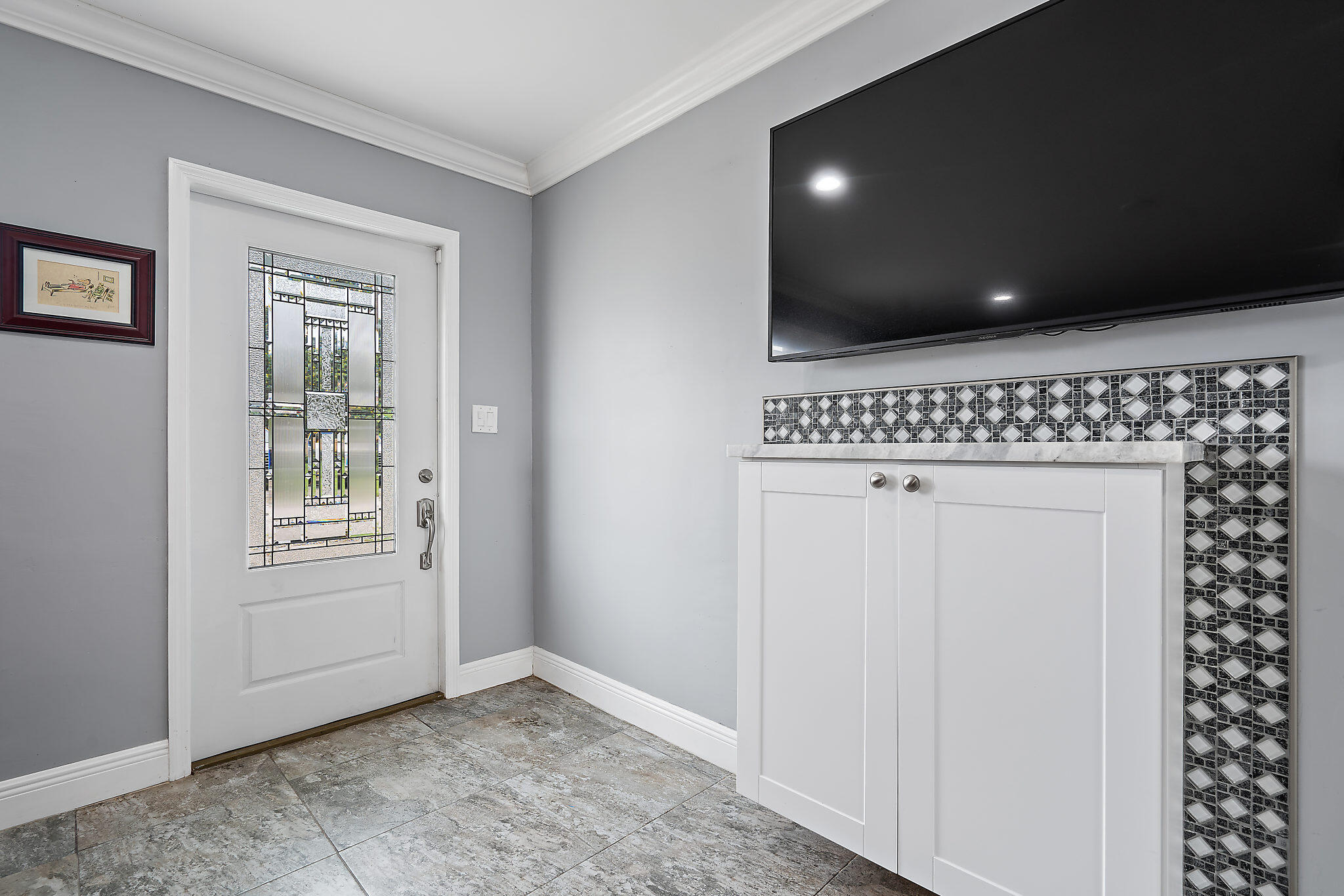 1779 Len Drive North Palm Beach, FL 33408 - Photo 6 of 32 1779 Len Dr 2 bedroom entry door