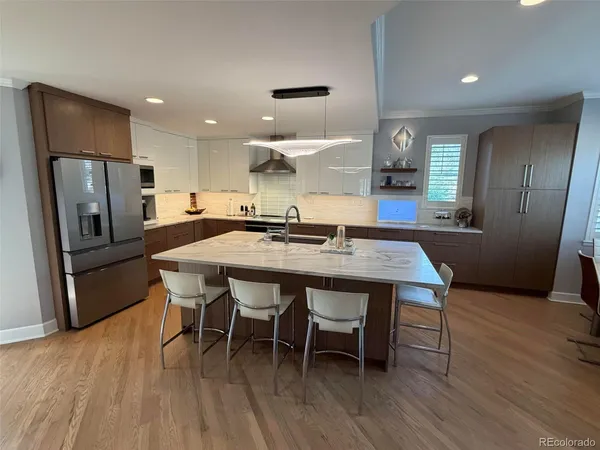 $1,650,000 | 26 Lindenwood Drive, Littleton, CO 80120