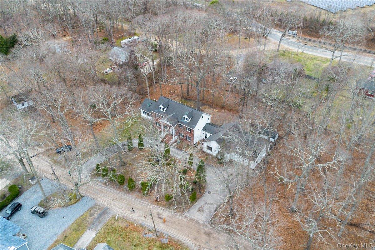 48 Private Road Calverton, NY 11933 - Photo 10 of 16