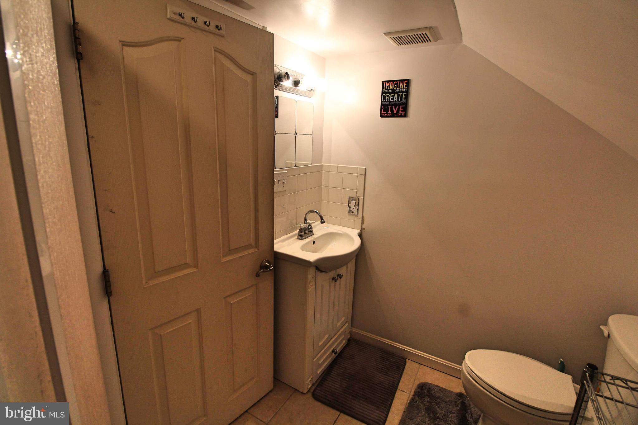 6915 Chambers Road Baltimore, MD 21234 - Photo 26 of 36 Master Bath