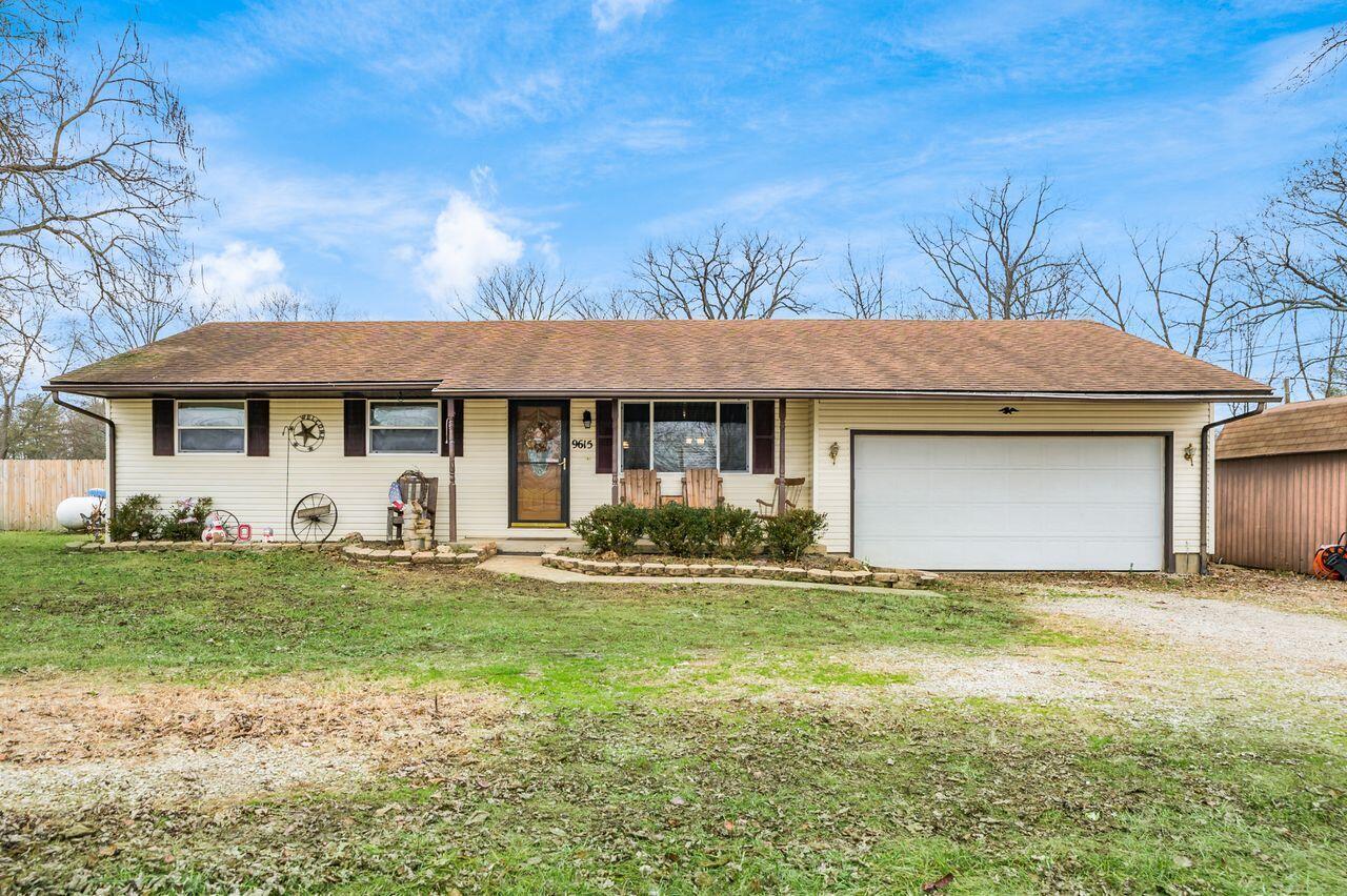 9615 Welch Road Orient, OH 43146 - Photo 2 of 30 W_9615_Welch_Rd-072
