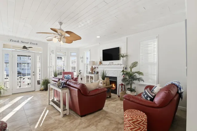 $975,000 | 5040 West Avenue, Unit 1, Ocean City, NJ 08226