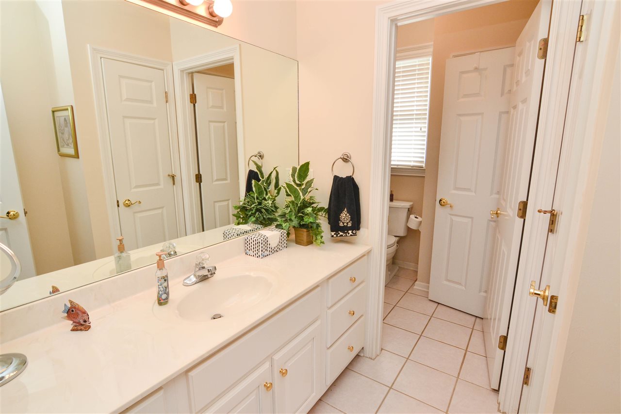 4842 Mayfield Road West Collierville, TN 38017 - Photo 20 of 25 Access into 3rd BR & Upstairs Hallway