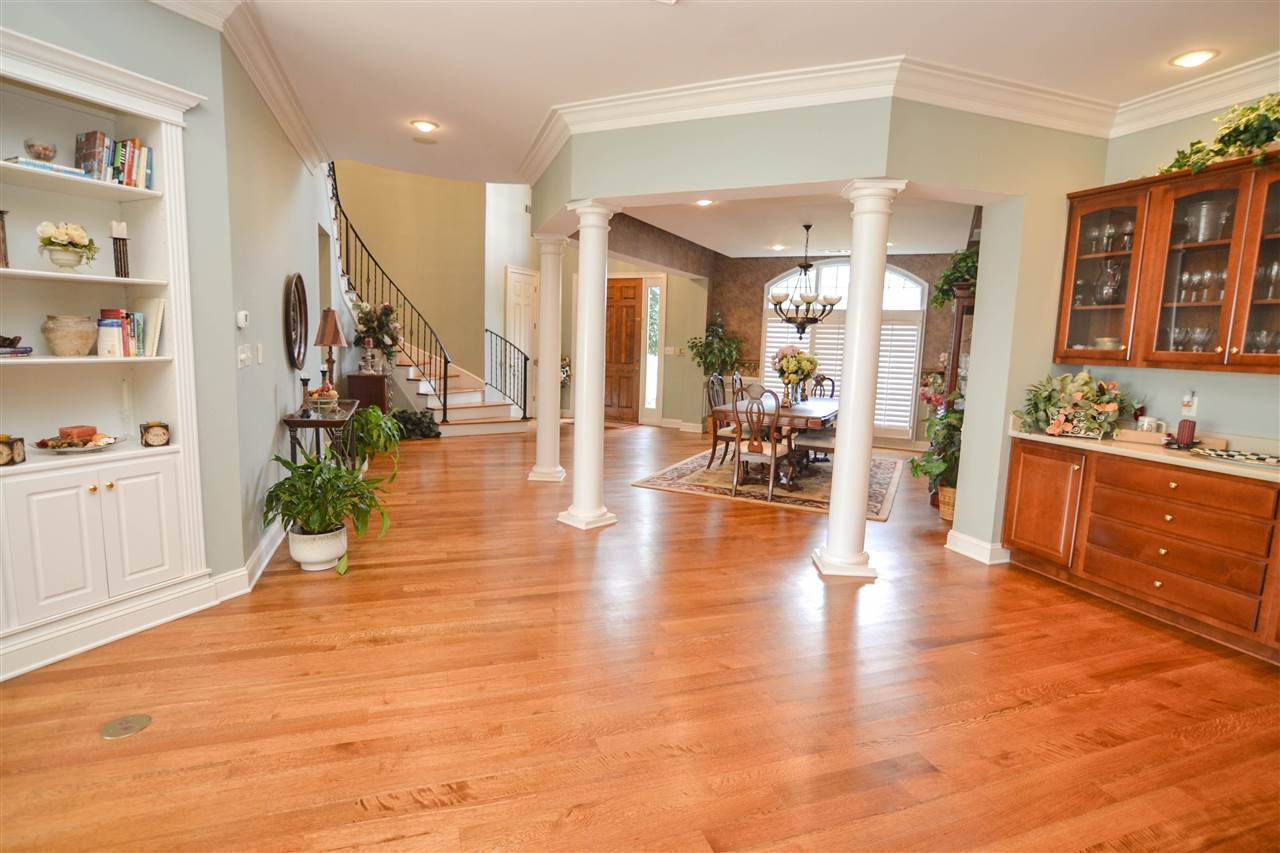 4842 Mayfield Road West Collierville, TN 38017 - Photo 5 of 25 Gallery Image 5