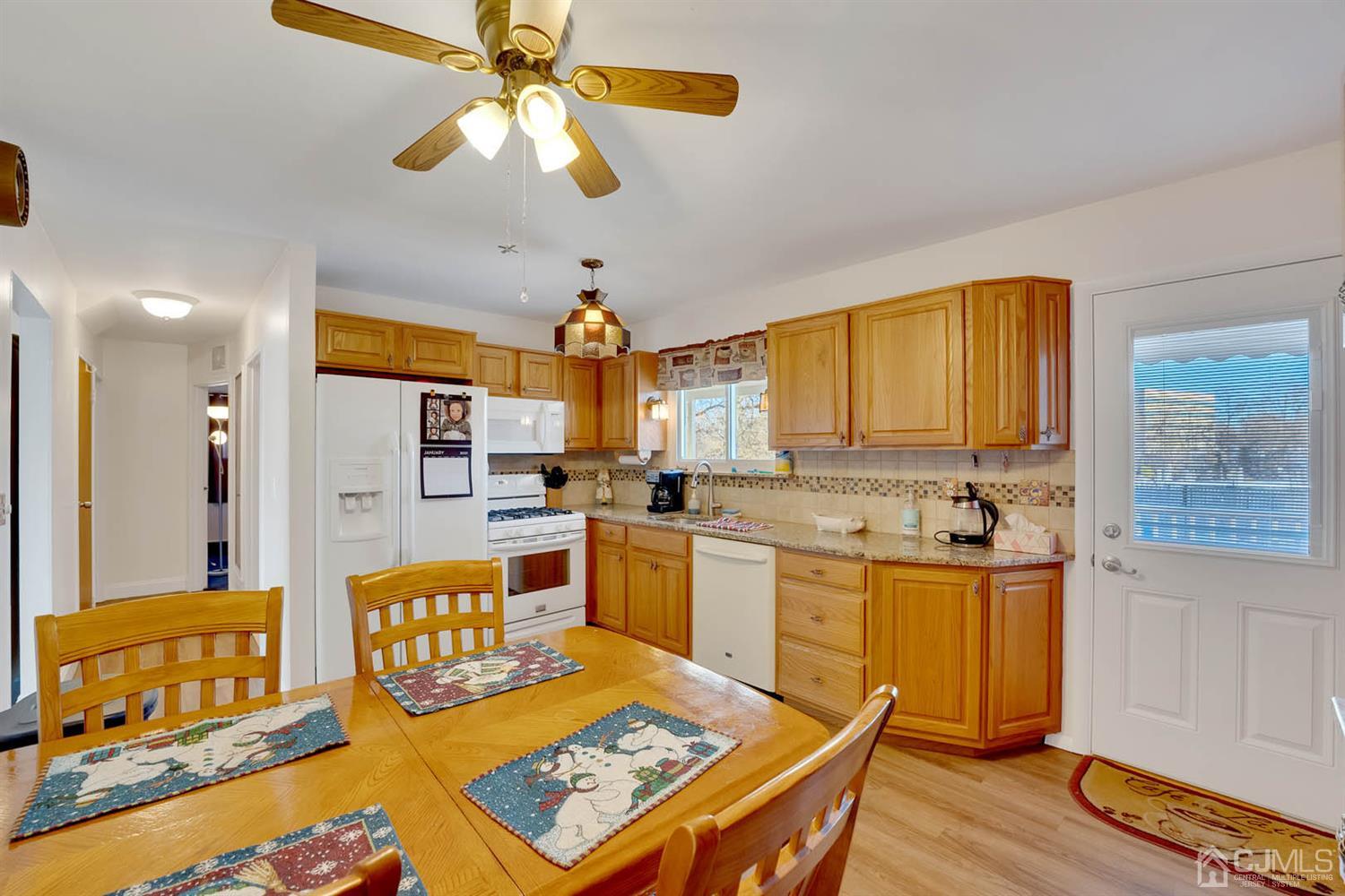 35 Fordham Road Somerset, NJ 08873 - Photo 6 of 30 Gallery Image 6