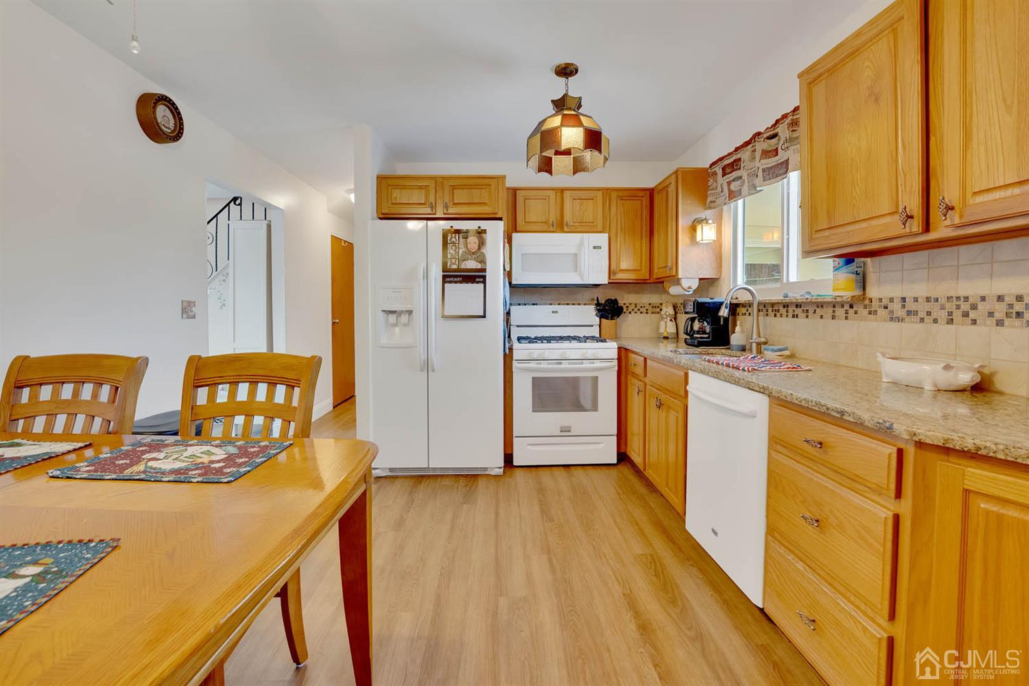 35 Fordham Road Somerset, NJ 08873 - Photo 8 of 30 Gallery Image 8