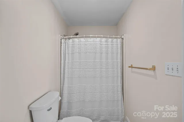 $252,500 | 653 Camrose Circle Northeast, Concord, NC 28025