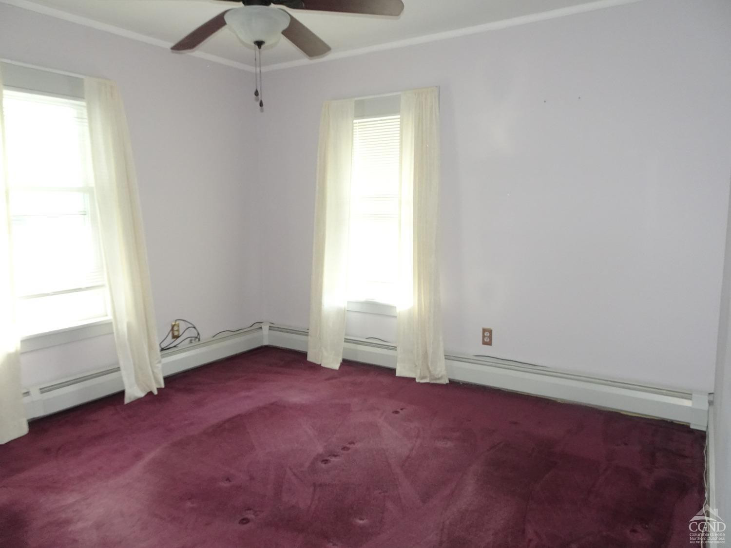 161 Highway 23 Claverack, NY 12513 - Photo 21 of 56 an empty room with a window
