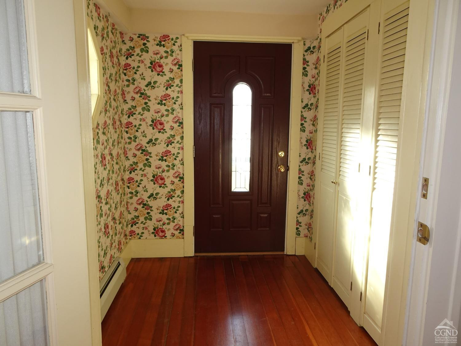 161 Highway 23 Claverack, NY 12513 - Photo 6 of 56 wooden floor in a gallery