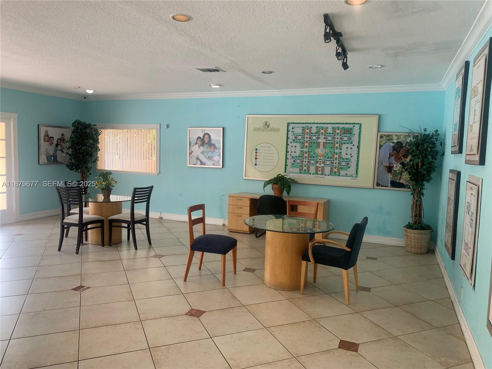 17901 Northwest 68th Avenue, Unit R209 Hialeah, FL 33015 - Photo 29 of 40