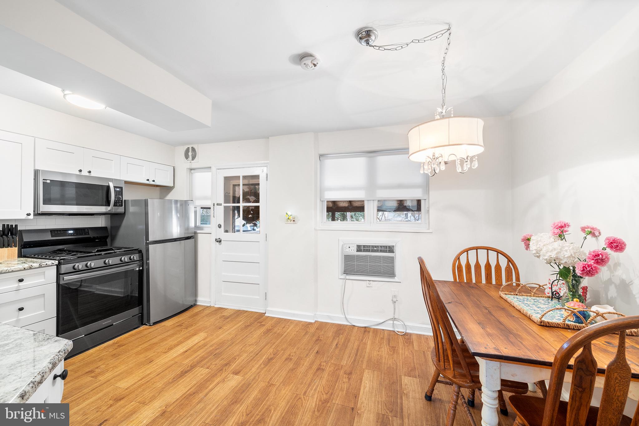 216 Overlook Road Philadelphia, PA 19128 - Photo 7 of 24 Gallery Image 7