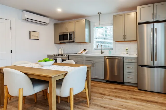 $369,900 | 32 Exchange Street, Unit 103, East Greenwich, RI 02818