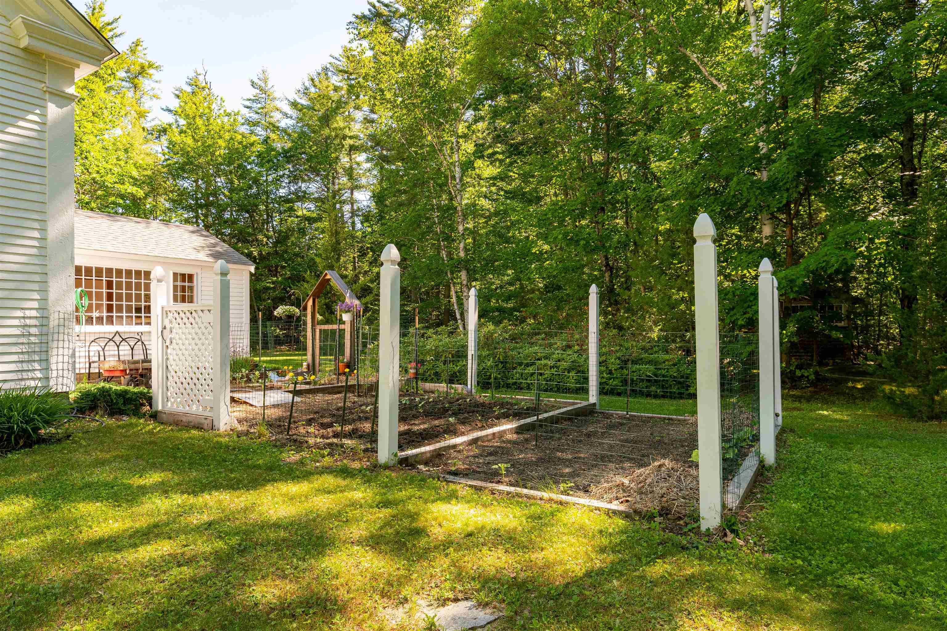 173 Tamworth Road Tamworth, NH 03886 - Photo 7 of 60