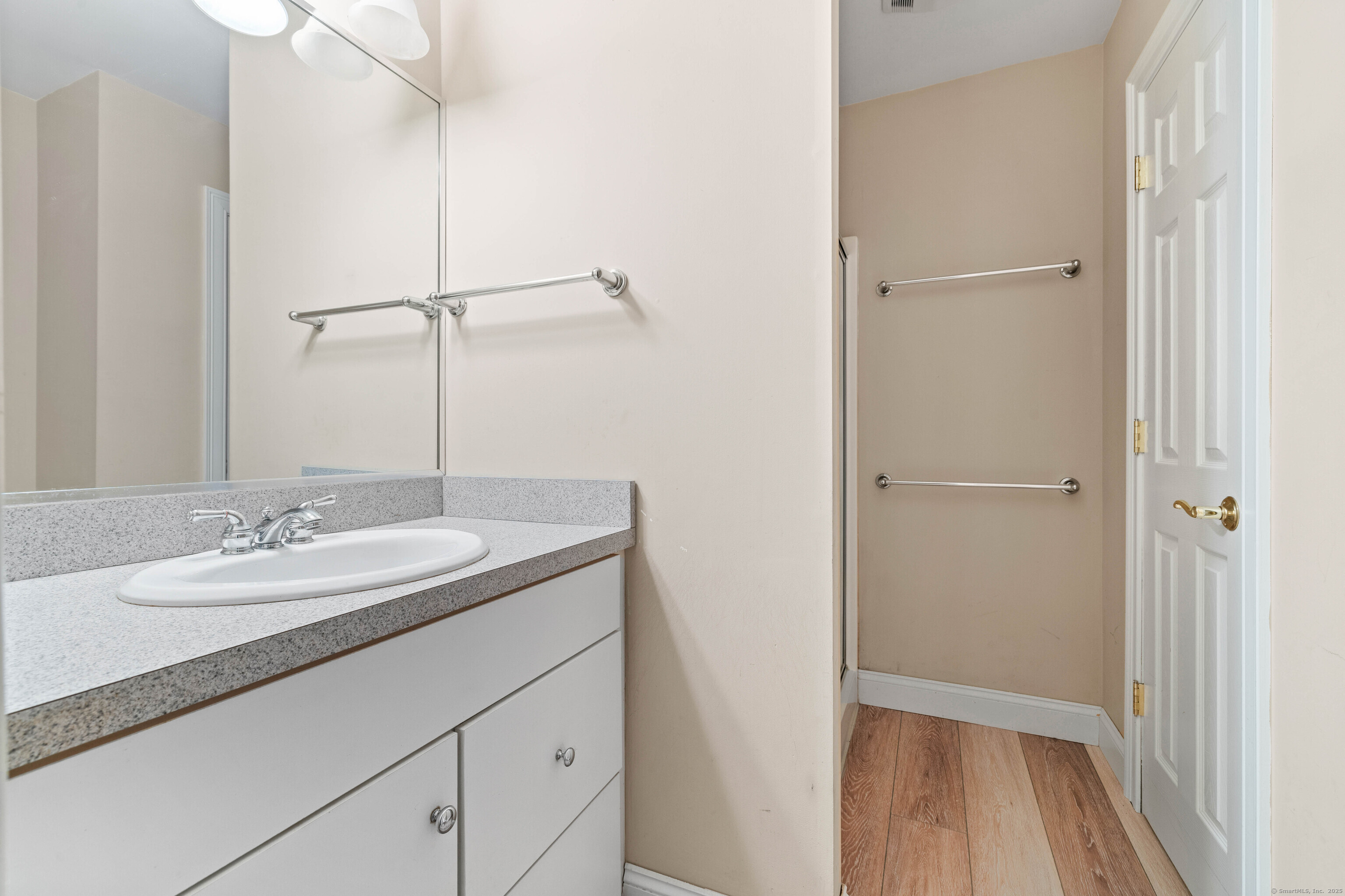 204 Long Wharf Road Stonington, CT 06355 - Photo 37 of 40