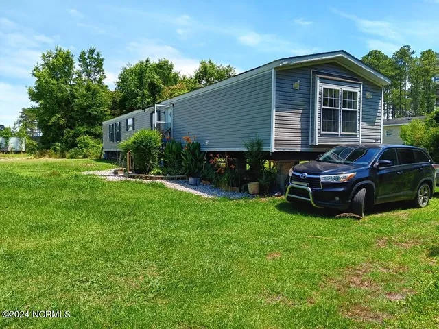 $215,000 | 228 Hopkins Seafood Road, Belhaven, NC 27810