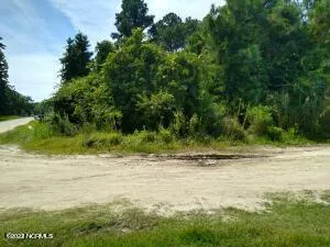 $215,000 | 228 Hopkins Seafood Road, Belhaven, NC 27810