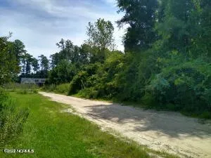 $215,000 | 228 Hopkins Seafood Road, Belhaven, NC 27810