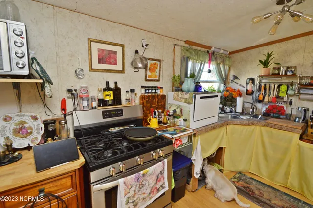 $215,000 | 228 Hopkins Seafood Road, Belhaven, NC 27810