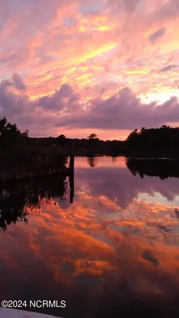 $189,000 | 228 Hopkins Seafood Road, Belhaven, NC 27810